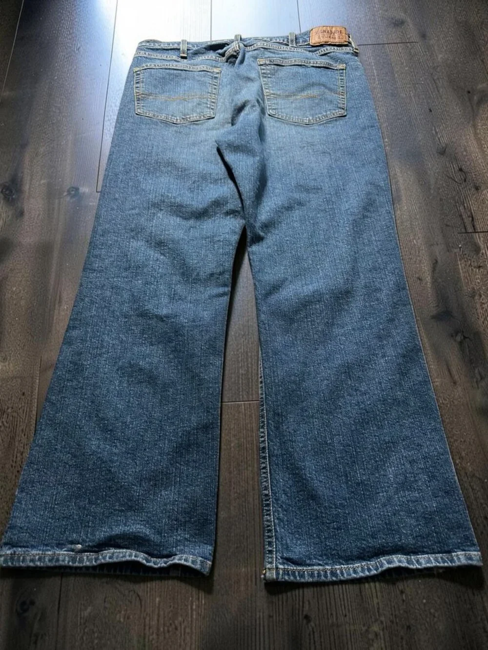 Levi Strauss Signature Men’s Bootcut Jeans 36x30 Medium Wash Casual Y2K - Picture 2 of 11